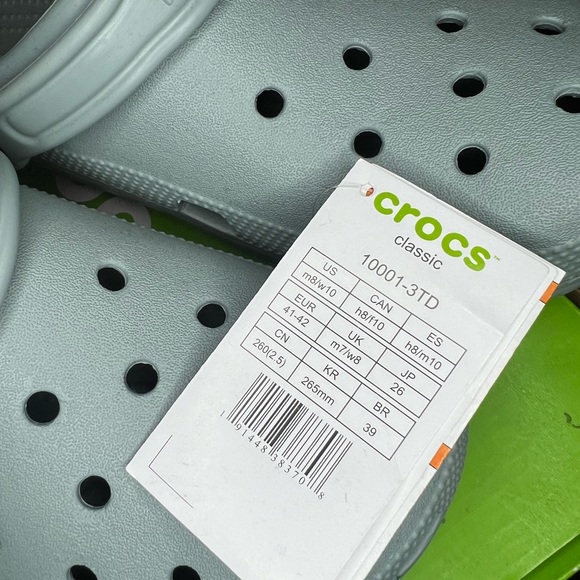 Crocs - Picture 2 of 2